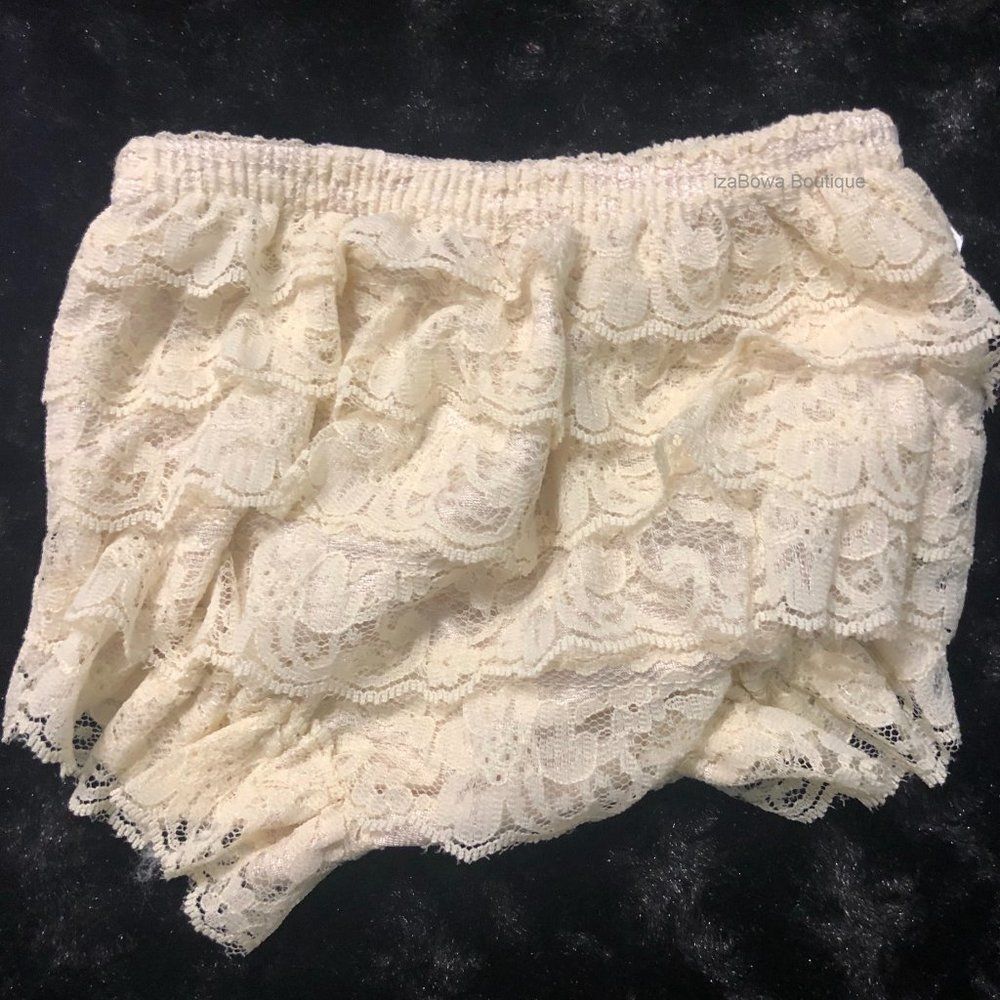 Oatmeal Lace Ruffle Bloomer - Ruffle Butt BL2725S up to 6 months NWT Boutique